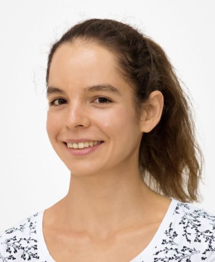 Karolína Válová